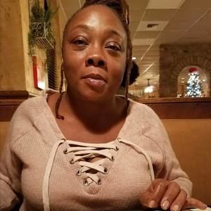 Meet your Posher, Nikki